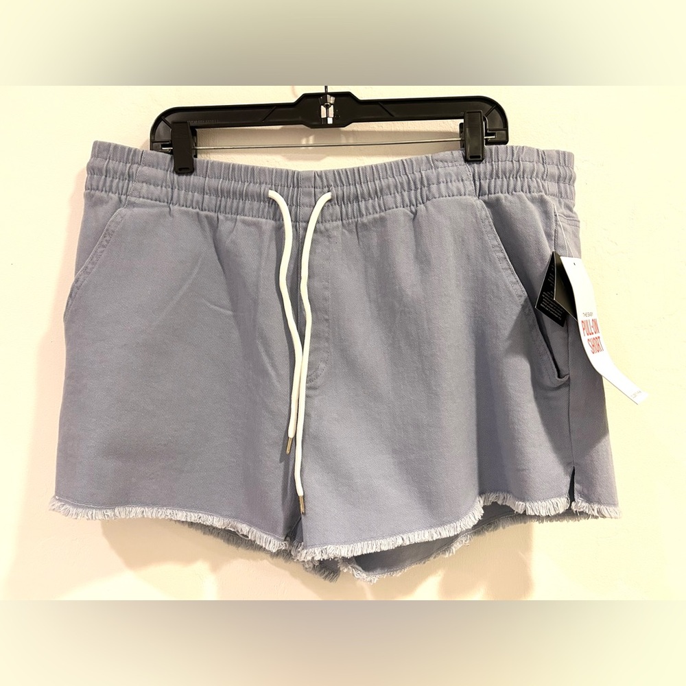 New Celebrity Pink Women Ultra High Rise Frayed Hem Blue Denim Shorts XXXL   NWT